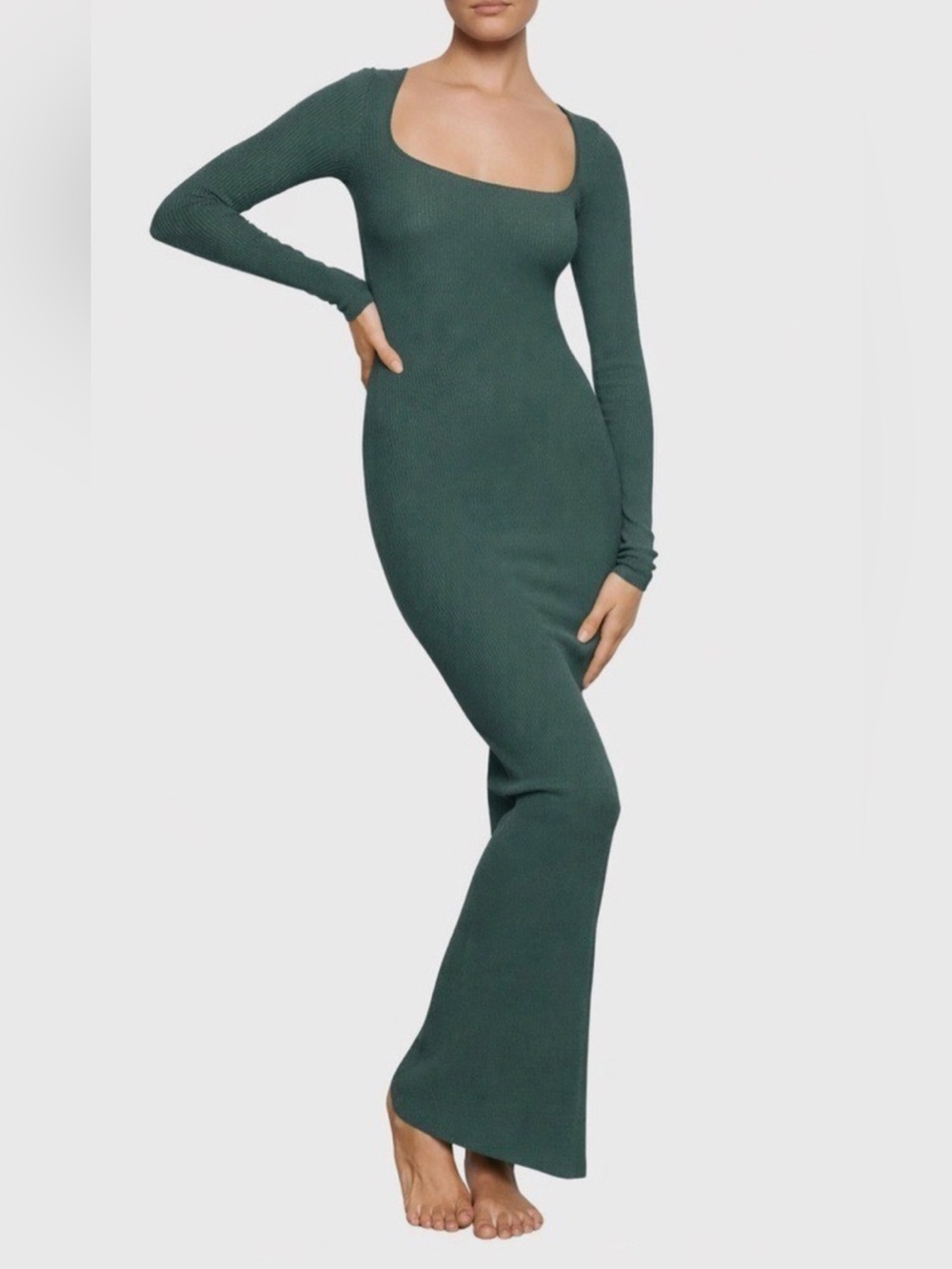 SKIMS Soft Lounge Long Sleeve Maxi Rubbed Deep Bust Dress Dark Green‎ Medium